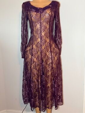 karin stevens Vintage Plum Floral Lace Long Sleeve Midi Dress